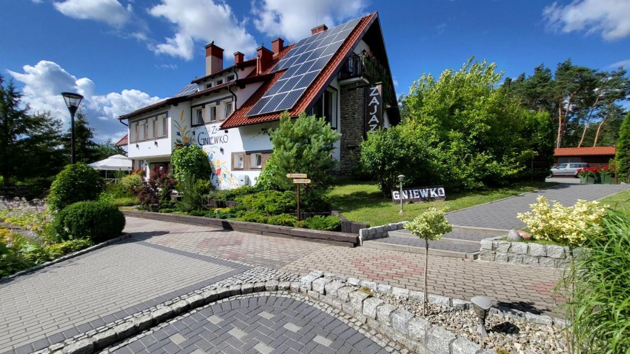 Zajazd Gniewko Mala Karczma Kültér fotó